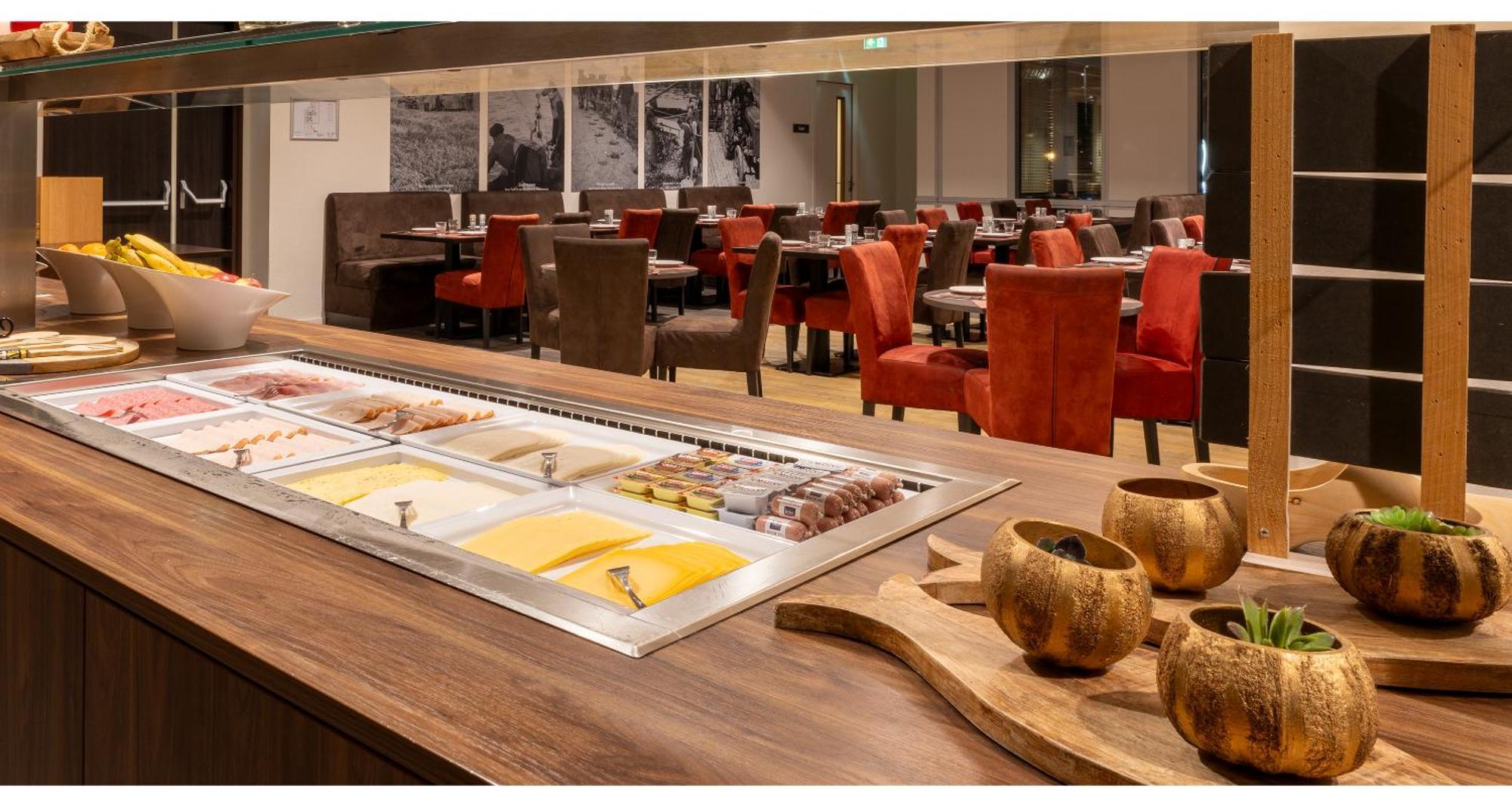 Plaza Premium 阿尔梅勒 外观 照片